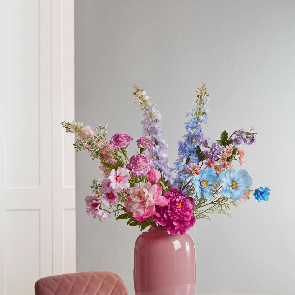 
                  
                    Dreamy Delphinium | M - Lila Flowers
                  
                